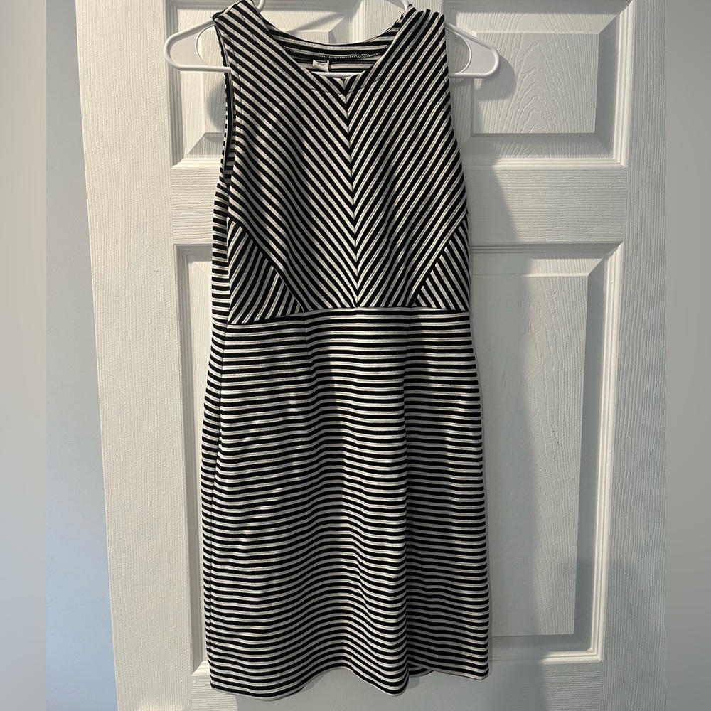 Old Navy Sleeveless Dress